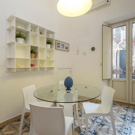 Elegant Apartment In タオルミーナ エクステリア 写真